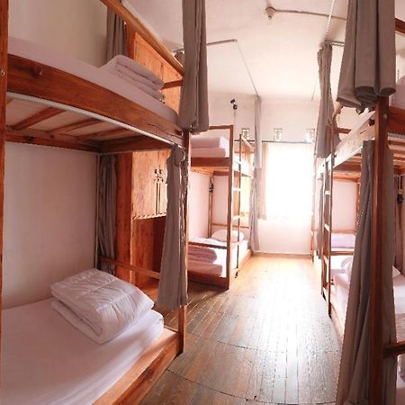 Tani Jiwo Hostel Diyeng Dış mekan fotoğraf