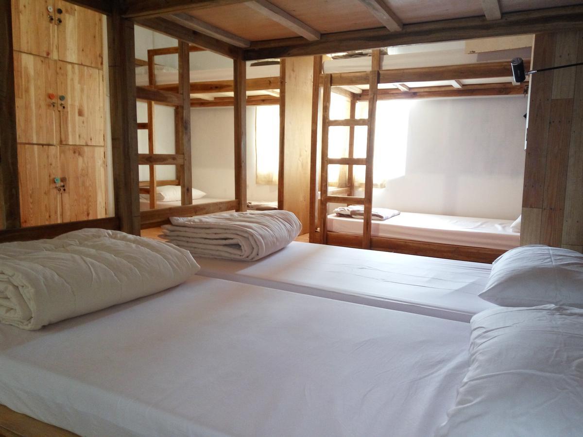Tani Jiwo Hostel Diyeng Dış mekan fotoğraf