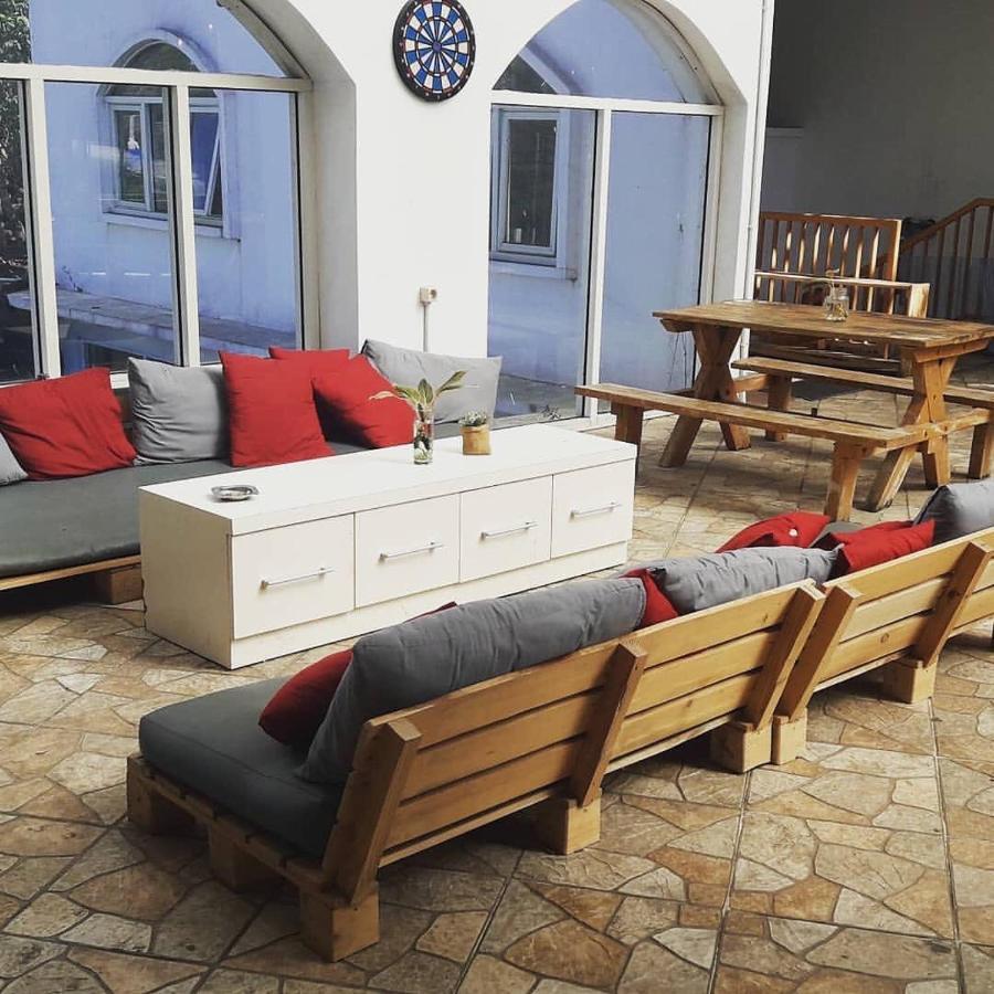 Tani Jiwo Hostel Diyeng Dış mekan fotoğraf