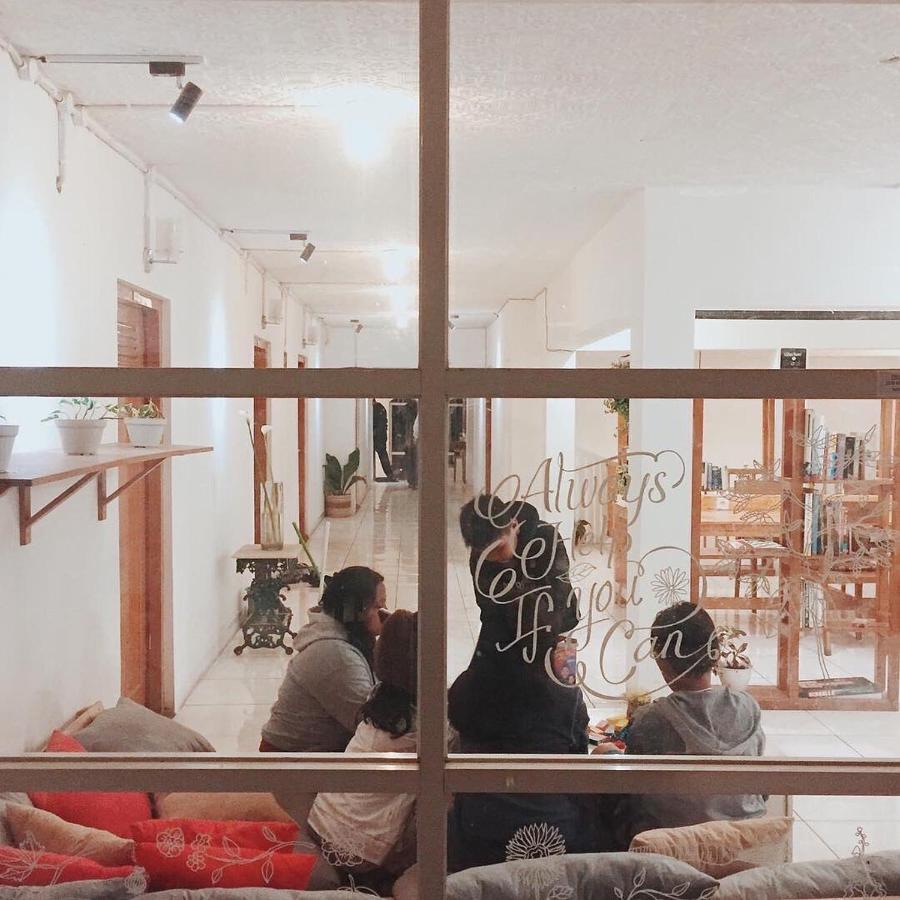 Tani Jiwo Hostel Diyeng Dış mekan fotoğraf