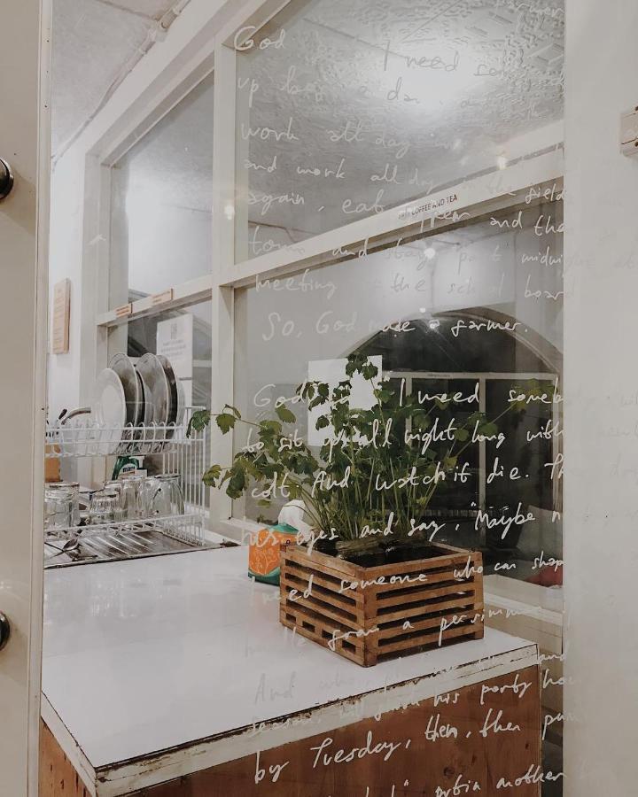 Tani Jiwo Hostel Diyeng Dış mekan fotoğraf